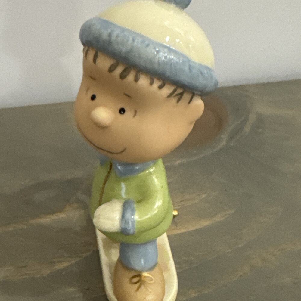 RARE Peanuts Linus Ice Skating W/Blanket Lenox- A Skating Party - Vintage Figure - Picture 8 of 13